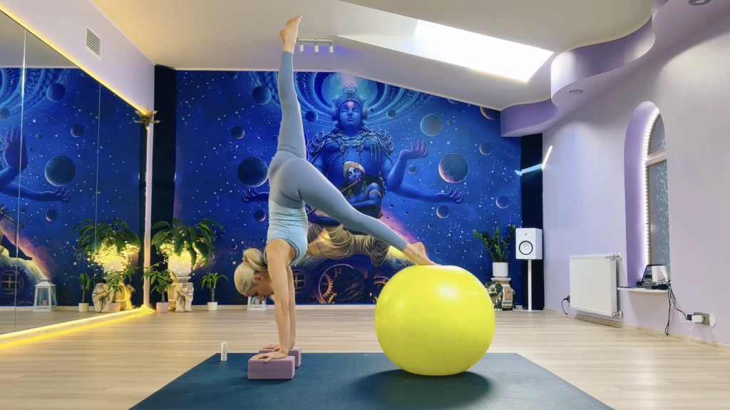 Kogu keha treening fitness palliga