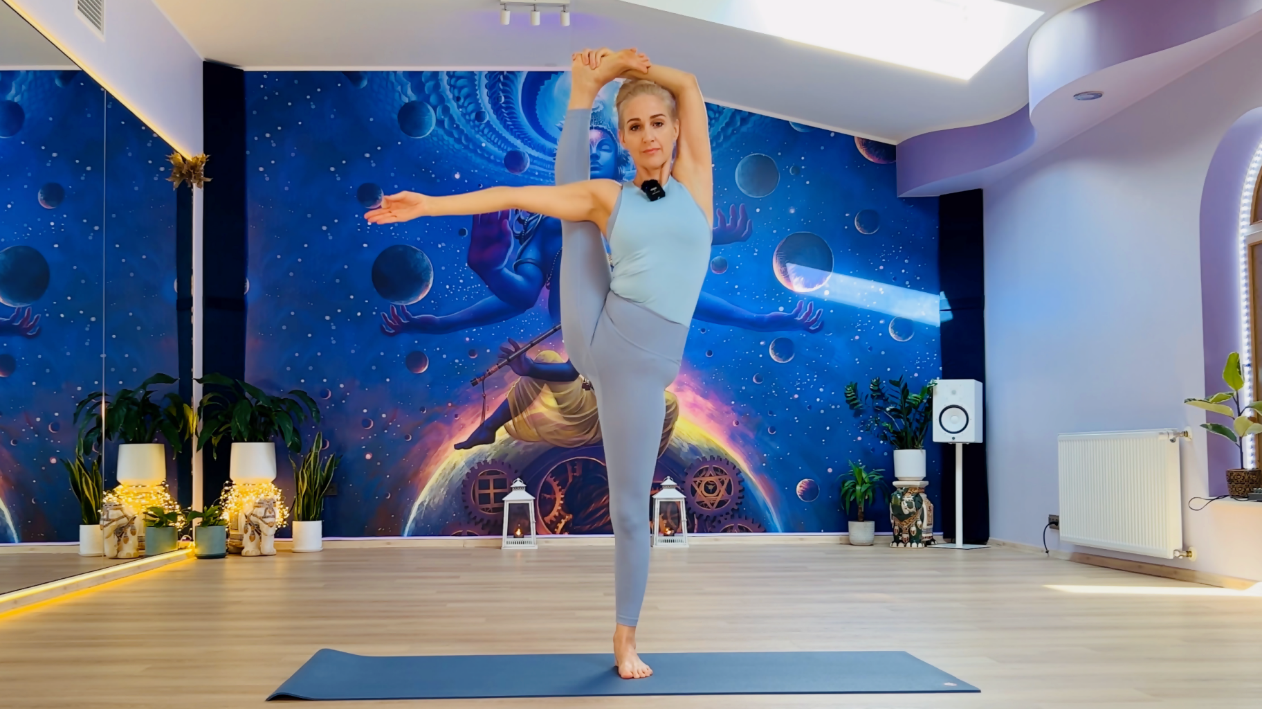 Trivikramasana